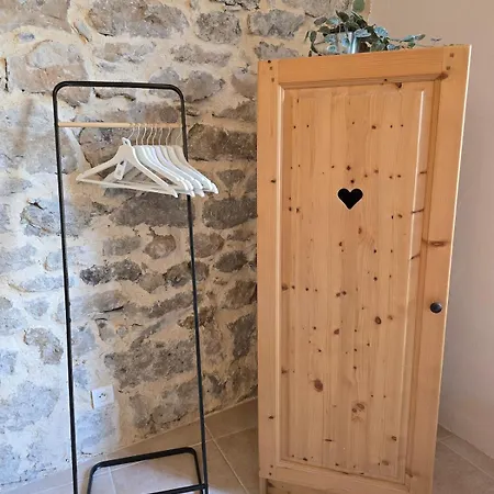 Casa de Férias Maison Le Levant à Chauzon